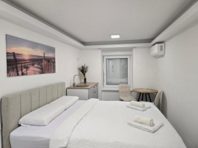 Deluxe Edy Zagreb